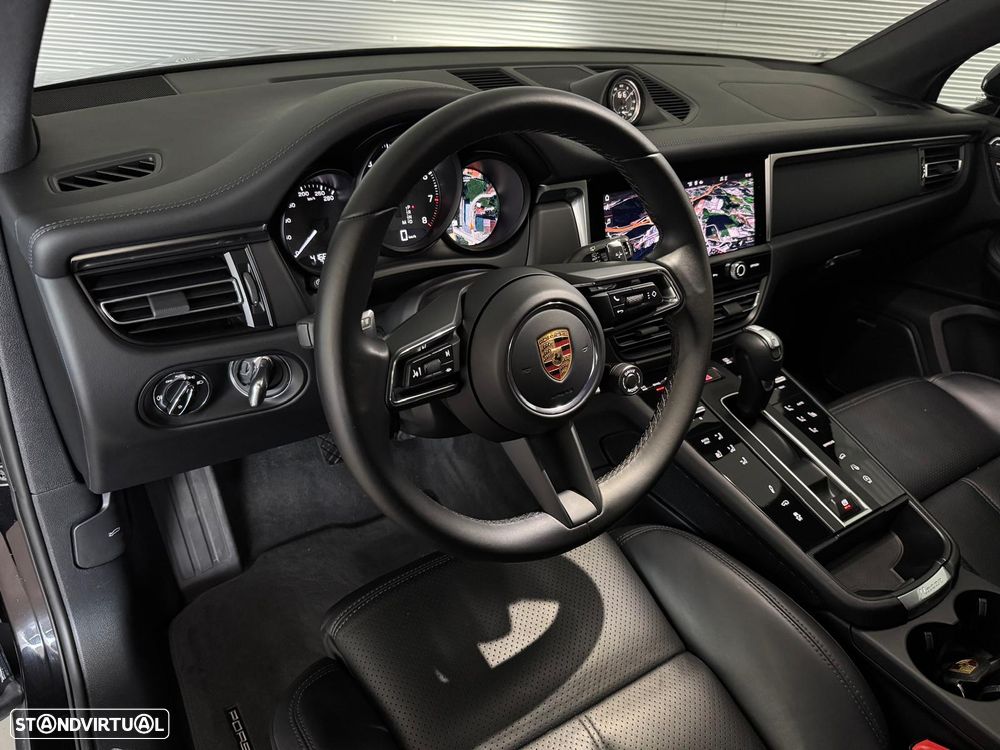 Porsche Macan Standard - 16