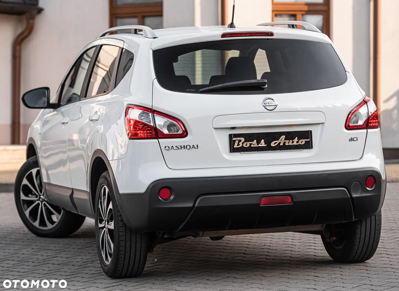 Nissan Qashqai 2.0 dCi 4x4 I-Way - 8