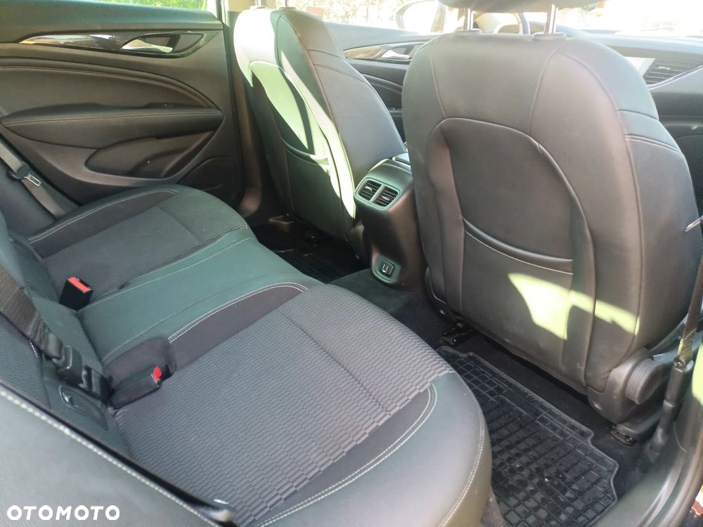 Opel Insignia 2.0 CDTI Innovation S&S - 6