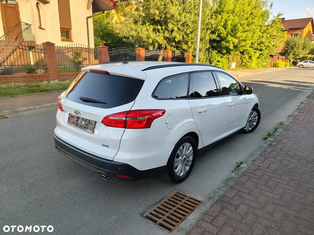 Ford Focus 1.5 EcoBoost Start-Stopp-System ACTIVE - 11