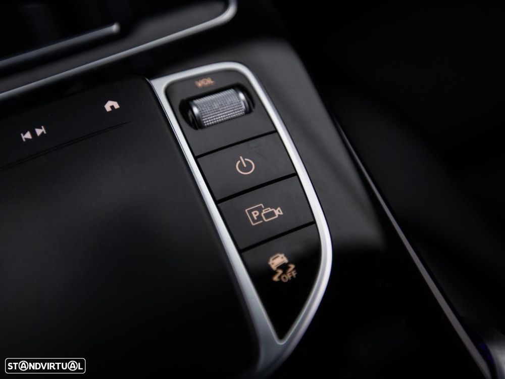 Mercedes-Benz GLC 300 de 4Matic - 33