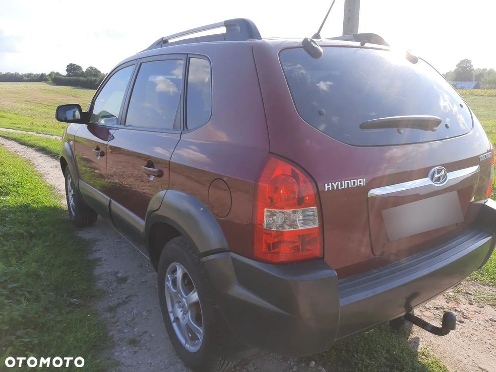 Hyundai Tucson 2.0 Comfort 2WD - 2