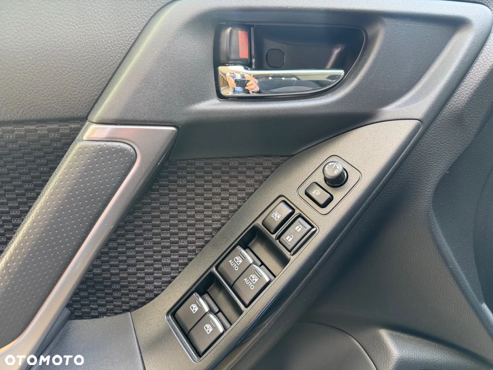 Subaru Forester 2.0i Exclusive Lineartronic EU6 - 18