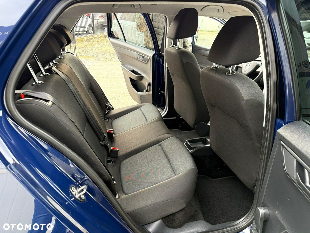 Skoda Fabia 1.0 MPI Active - 22