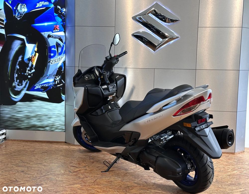 Suzuki Burgman - 5