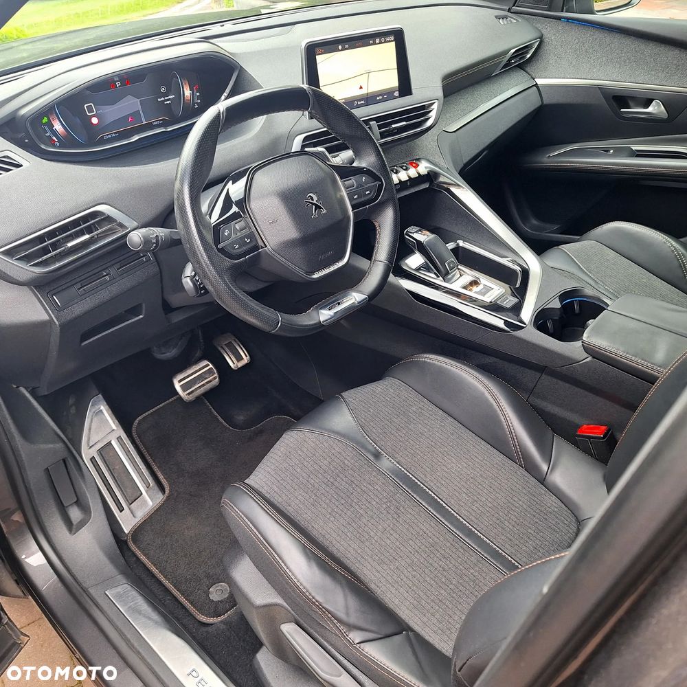 Peugeot 3008 - 11