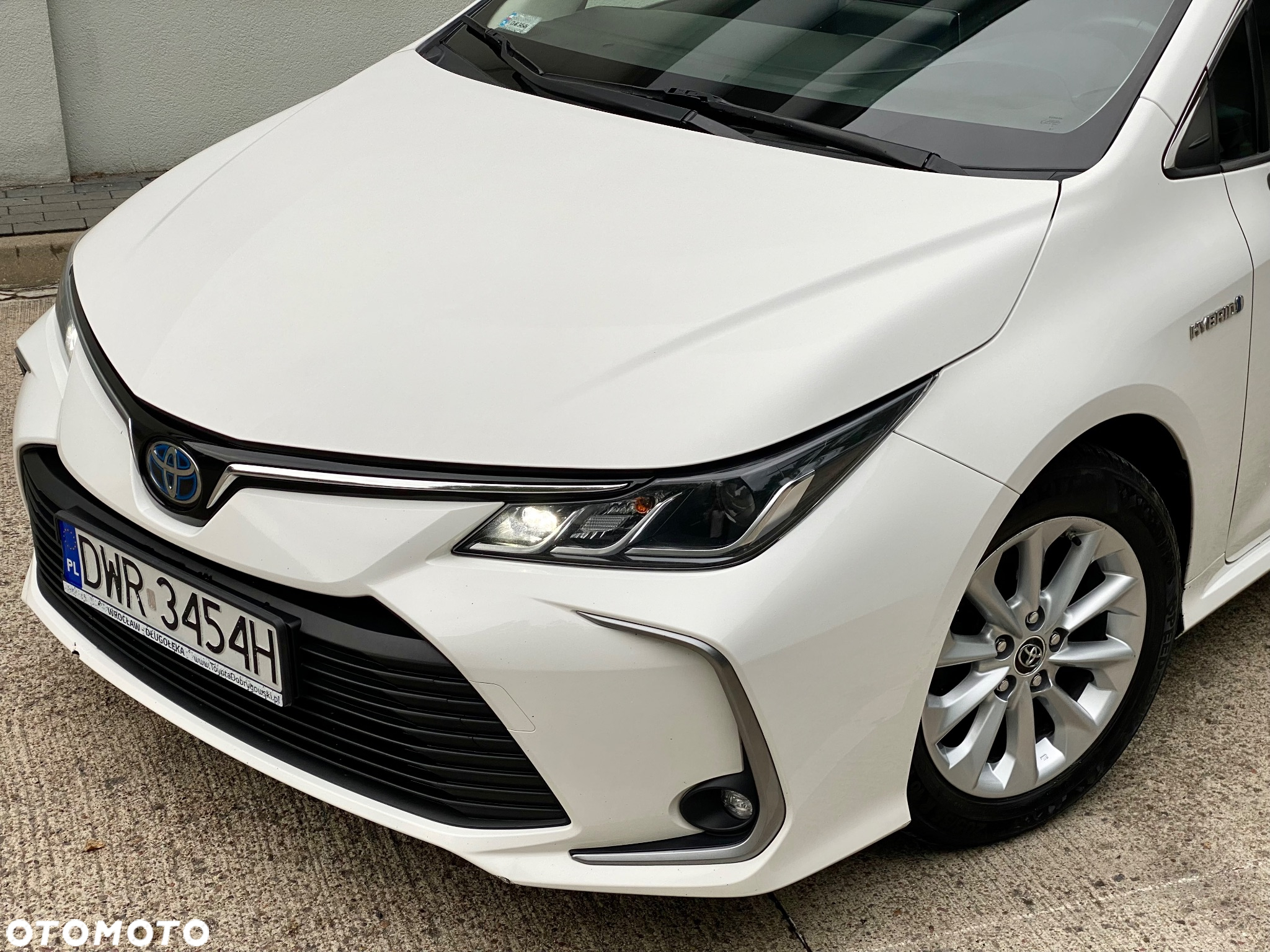 Toyota Corolla 1.8 Hybrid Comfort - 10
