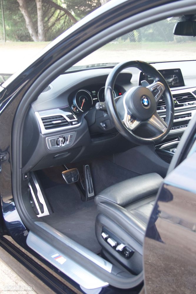 BMW 740 e iPerformance Pack M - 22