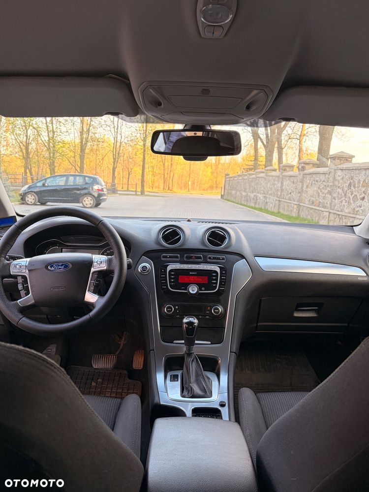 Ford Mondeo 2.0 TDCi Titanium - 8