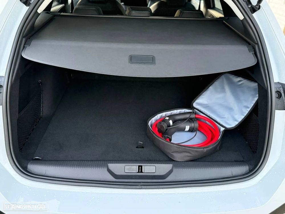 Peugeot e-308 54 kWh Allure - 29