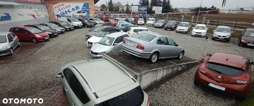 Toyota Avensis - 17