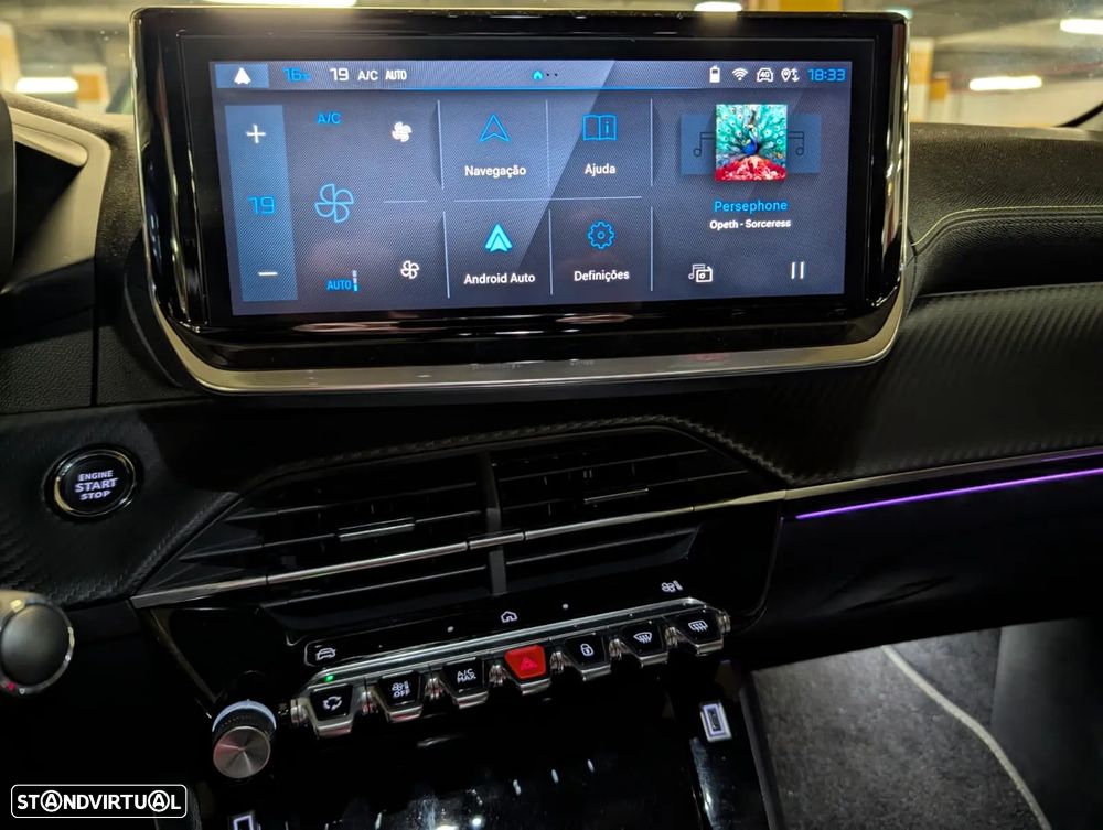 Peugeot 208 1.2 Hybrid GT e-DCS6 - 8