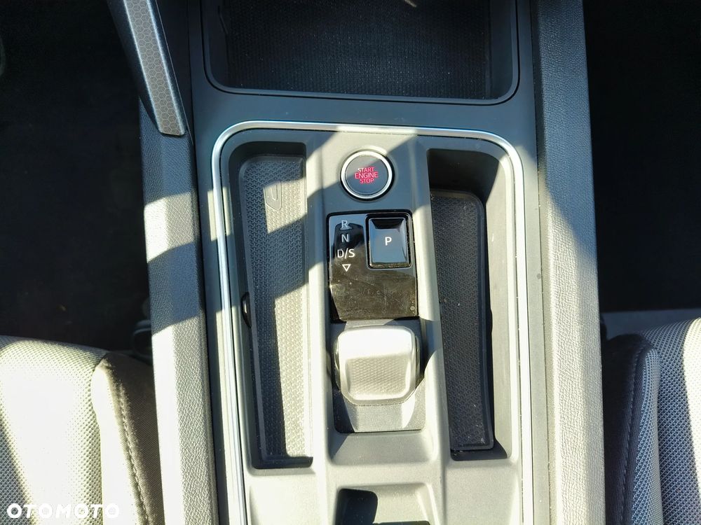 Seat Leon 1.0 eTSI Style DSG - 24