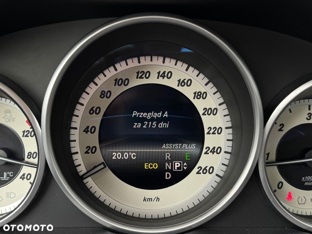 Mercedes-Benz Klasa E 220 BlueTEC BlueEFFICIENCY Edition 9G-TRONIC Edition - 36