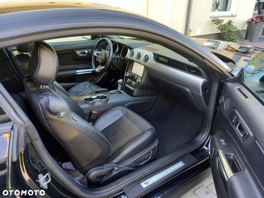 Ford Mustang 5.0 V8 GT - 20