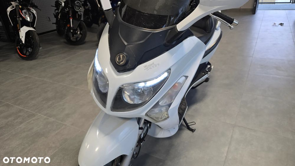 SYM GTS - 16