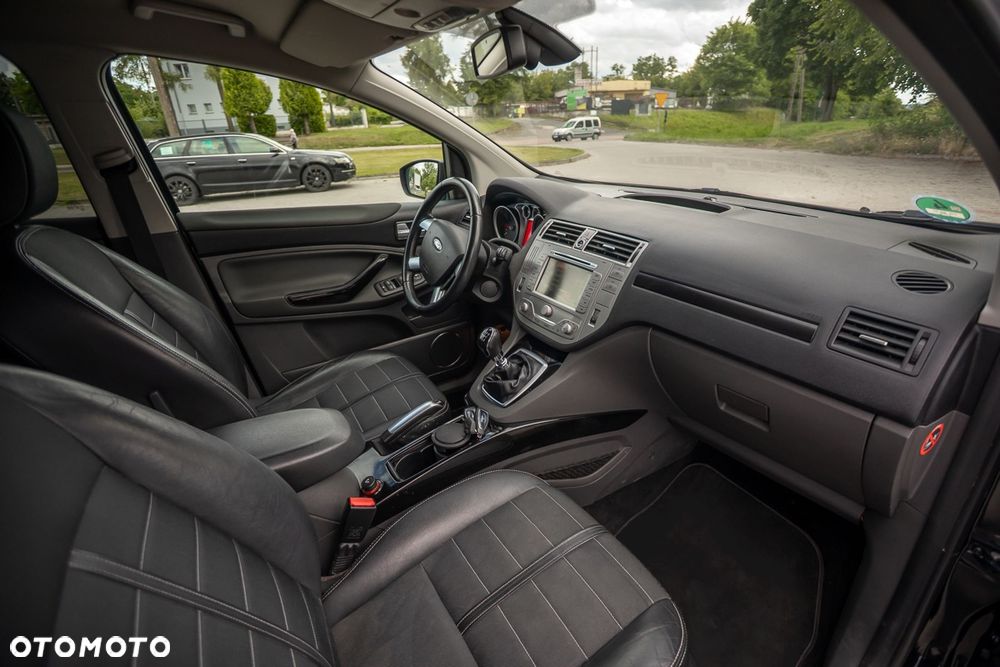 Ford Kuga 2.0 TDCi 2x4 Titanium - 20