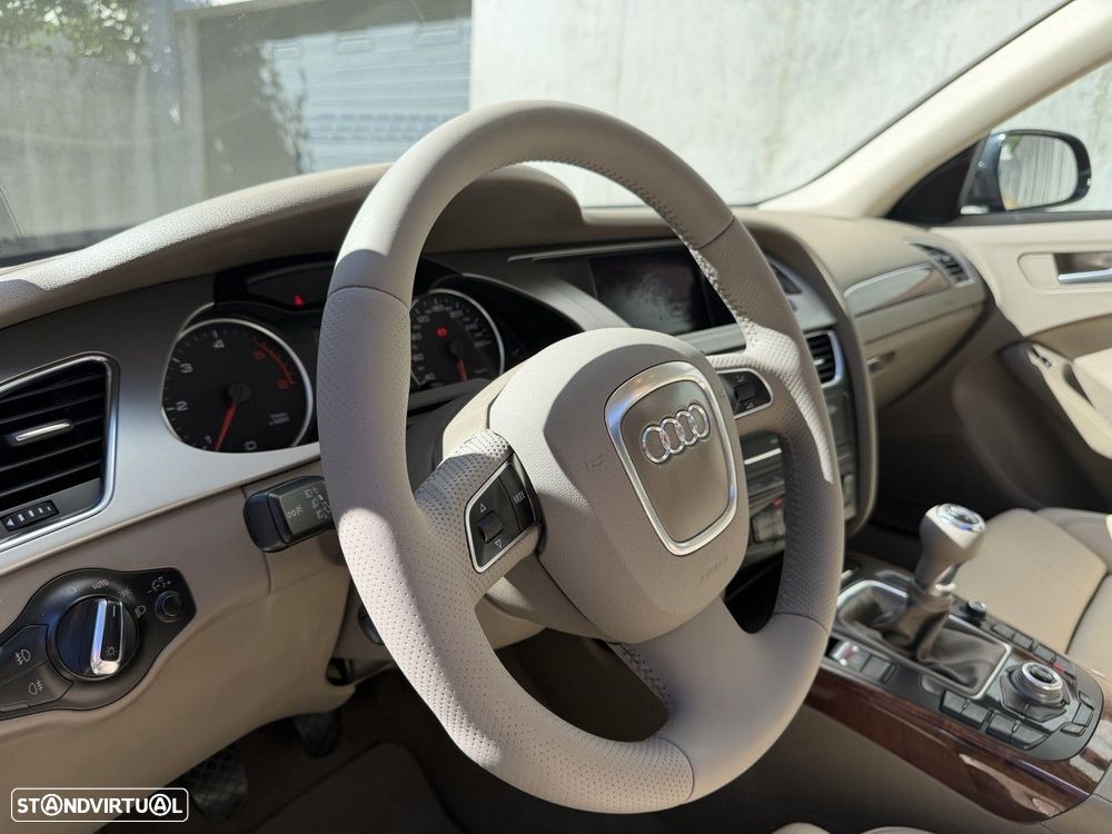 Audi A4 Avant - 10