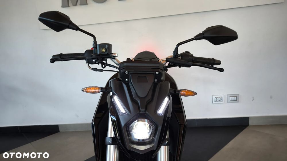 VOGE R125 - 14