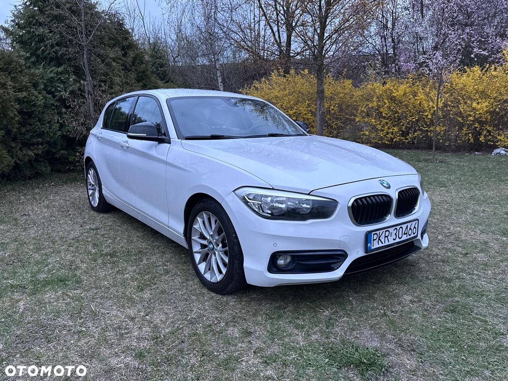 BMW Seria 1 114d Sport Line - 4