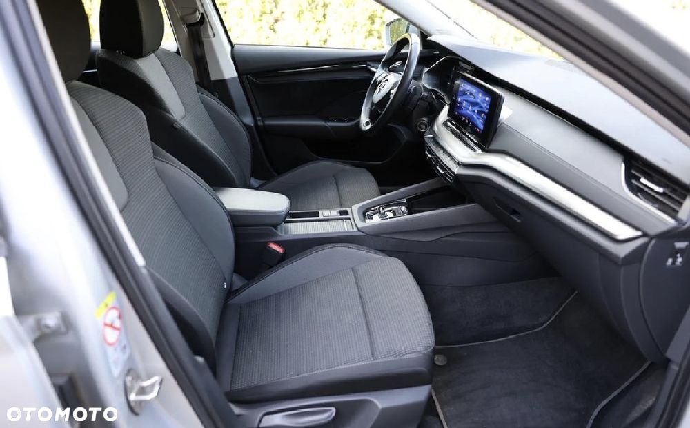 Skoda Octavia 2.0 TDI Ambition DSG - 17