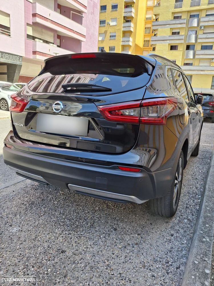 Nissan Qashqai 1.5 dCi N-Connecta J18+Led - 3