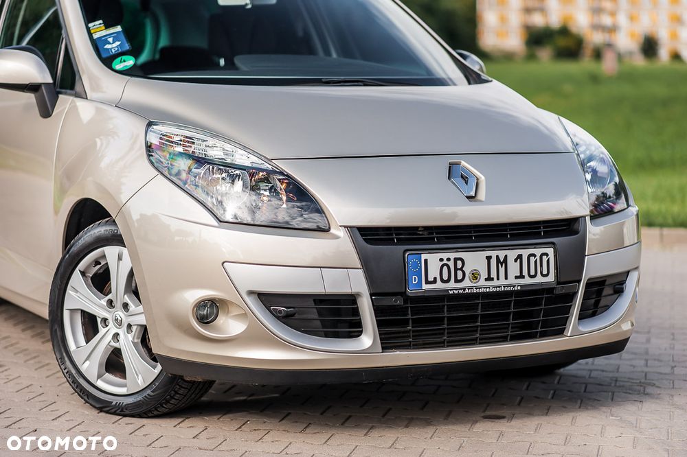 Renault Scenic - 6