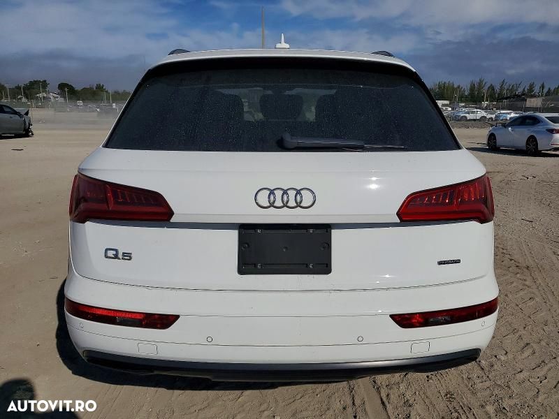 Audi Q5 2.0 TFSI S tronic Design - 6