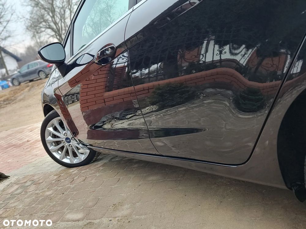Ford Fiesta 1.0 EcoBoost S&S TITANIUM X - 7