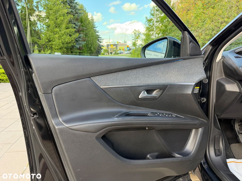 Peugeot 5008 2.0 BlueHDi Allure 7os - 17
