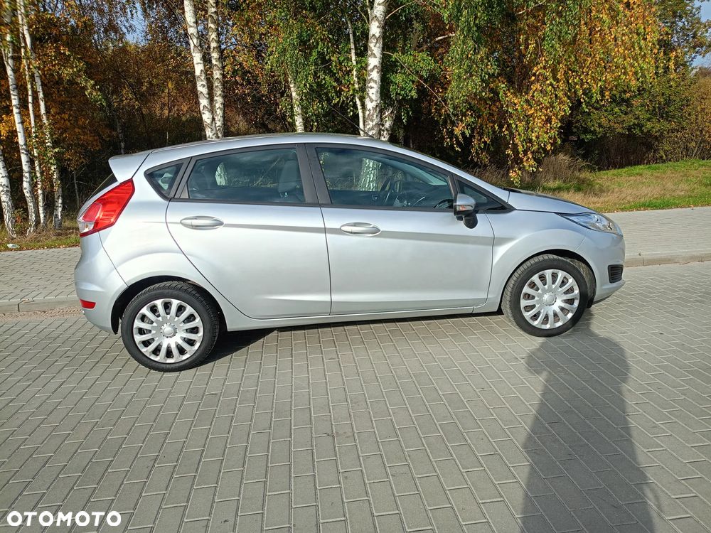 Ford Fiesta 1.25 Ambiente - 13