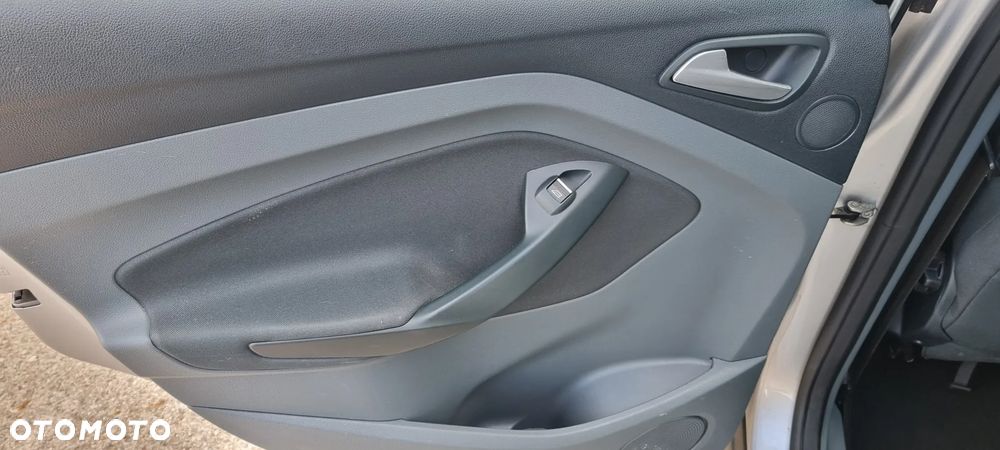 Ford C-MAX 1.6 TDCi Start-Stop-System Trend - 15