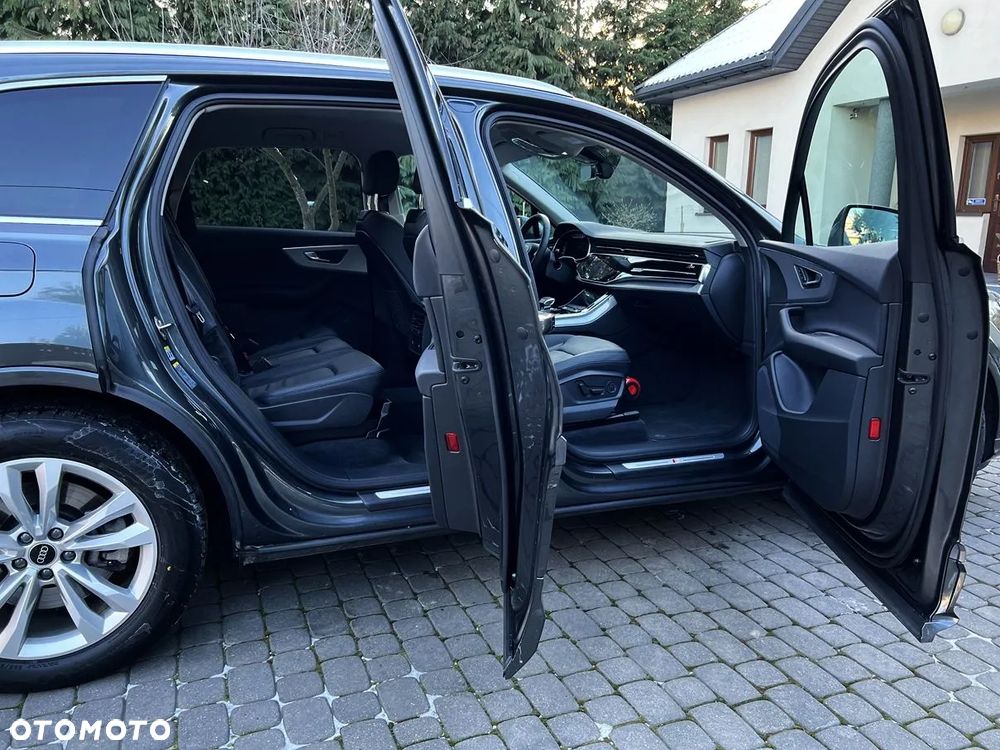 Audi Q7 - 4