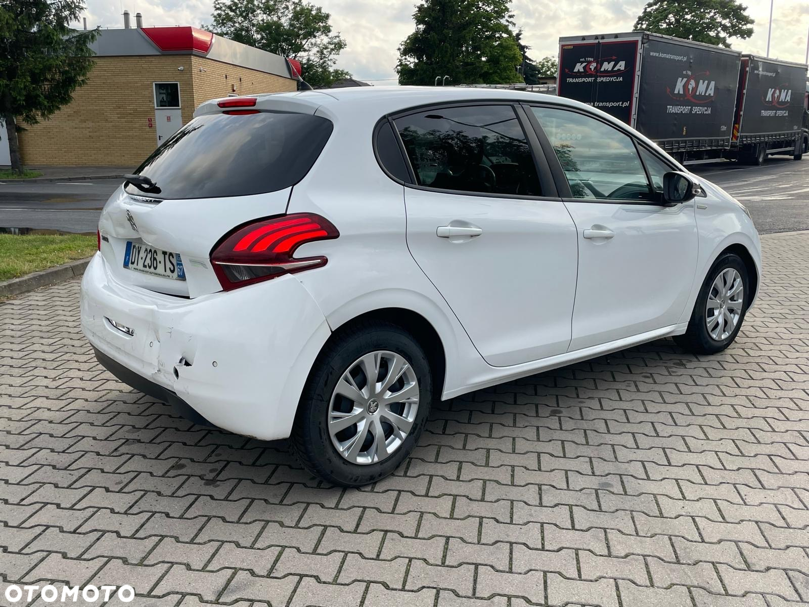 Peugeot 208 1.6 BlueHDi Active - 4