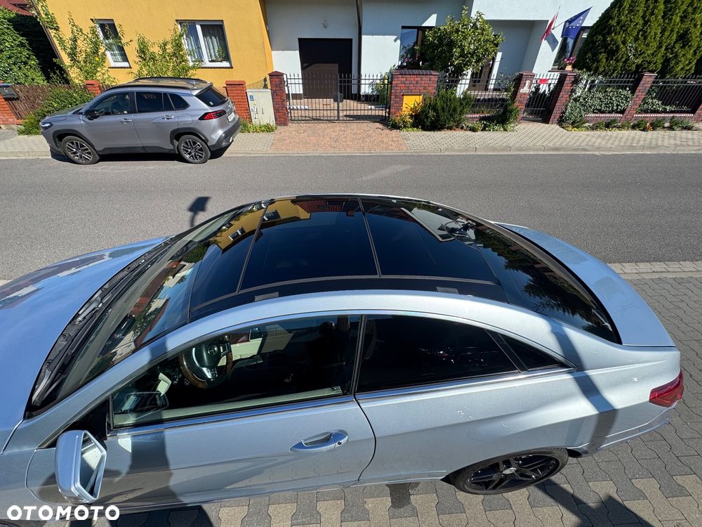 Mercedes-Benz Klasa E 350 4Matic 7G-TRONIC Performance - 9