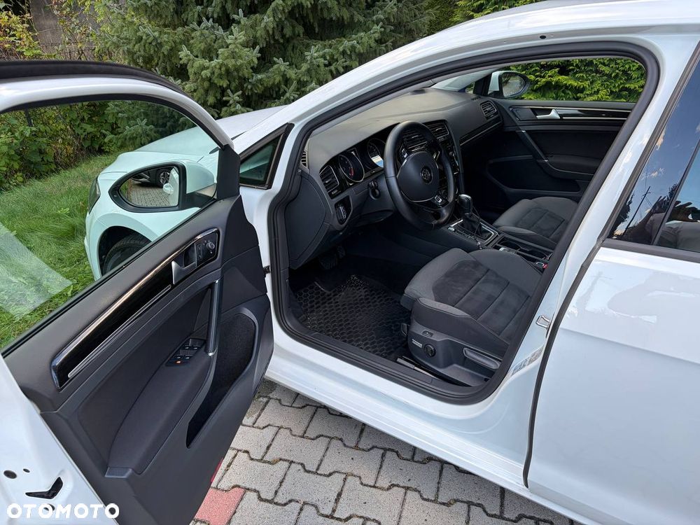 Volkswagen Golf 1.5 TSI BMT Evo Highline DSG - 12