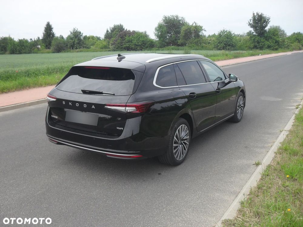 Skoda Superb 2.0 TSI 4x4 L&K DSG - 5