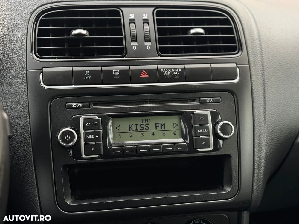 Volkswagen Polo - 22