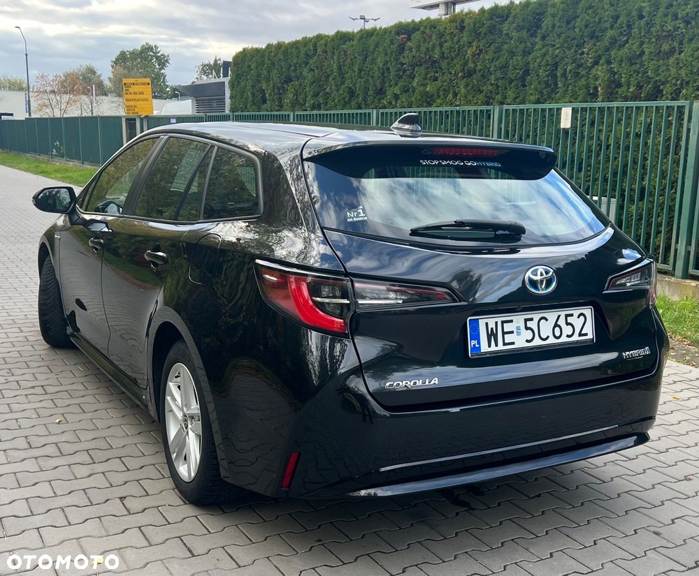 Toyota Corolla - 10
