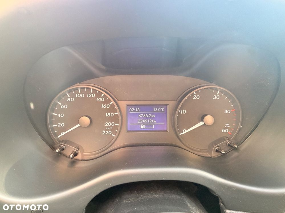 Mercedes-Benz Vito - 7
