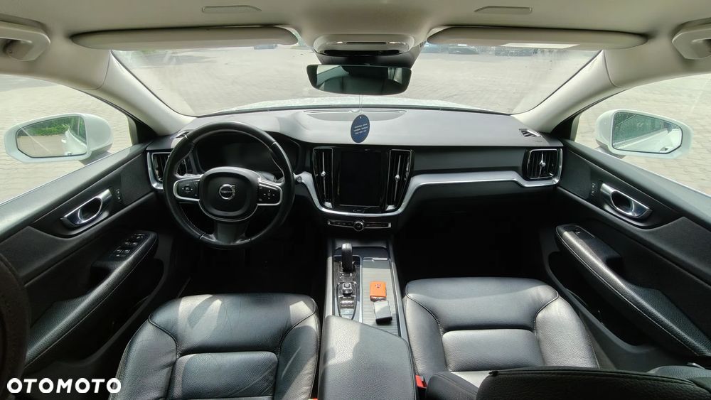 Volvo V60 B4 D Geartronic RDesign - 13