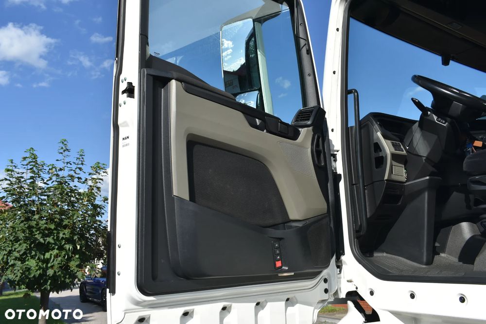 MAN TGX 18.470 // FULL LED  // 90% OPONY // NAVI // VIRTAUL COCKPIT // - 24