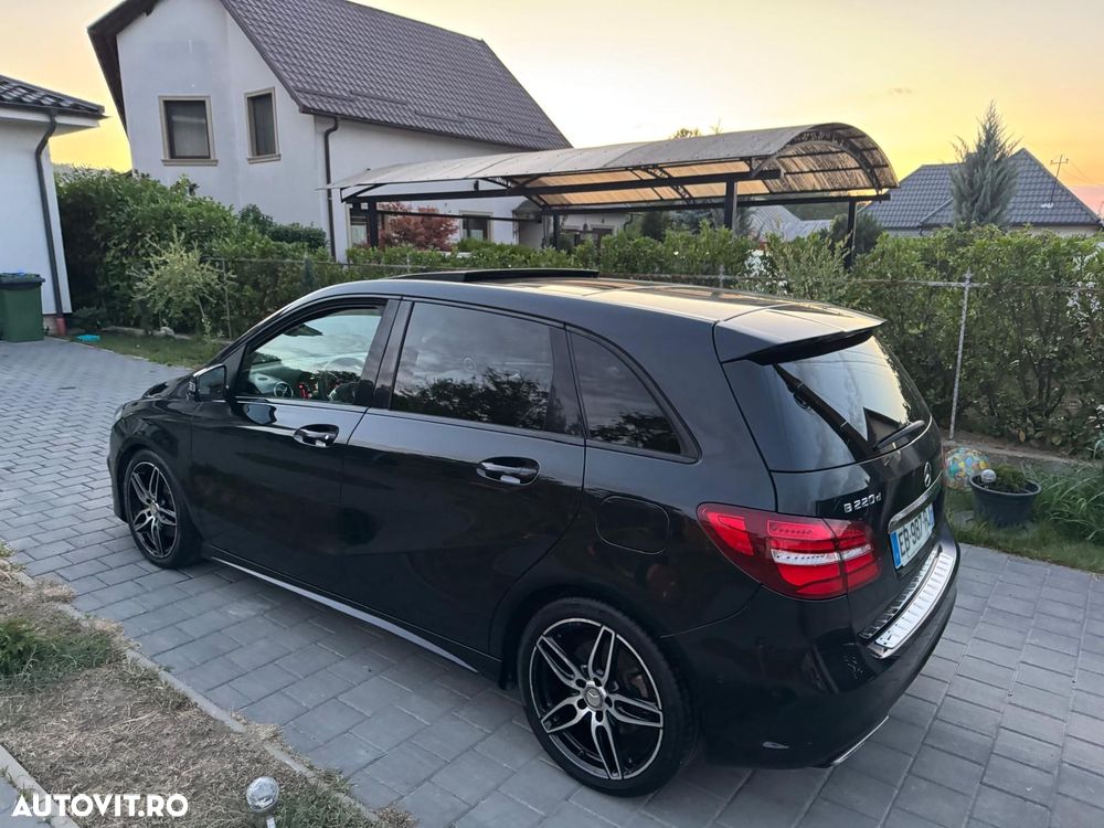 Mercedes-Benz B 220 d 7G-DCT AMG Line - 12