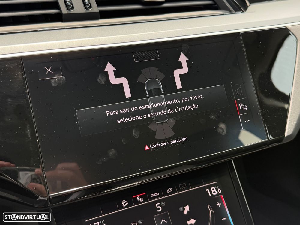 Audi e-tron 50 quattro S line - 30