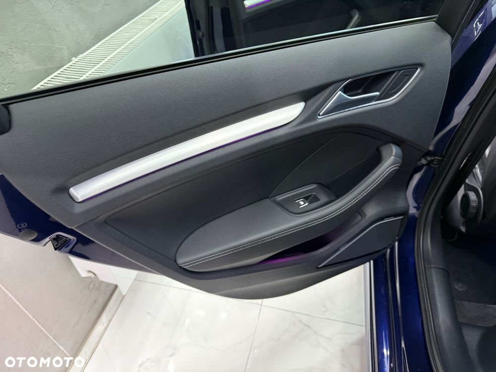 Audi S3 Sportback S tronic - 15