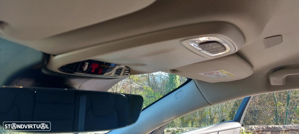 Volvo V60 2.0 T6 AWD TE Inscription - 40