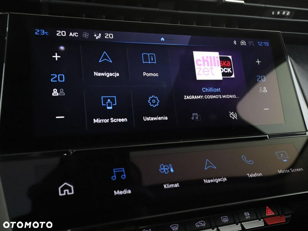 Peugeot 408 1.6 Plug-In Hybrid 180 Allure EAT8 - 24