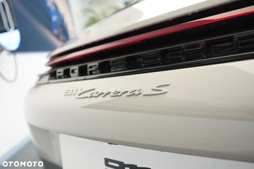 Porsche 911 Carrera S - 30