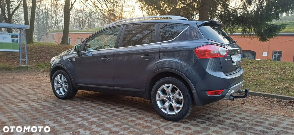Ford Kuga 2.0 TDCi 4x4 Titanium - 5
