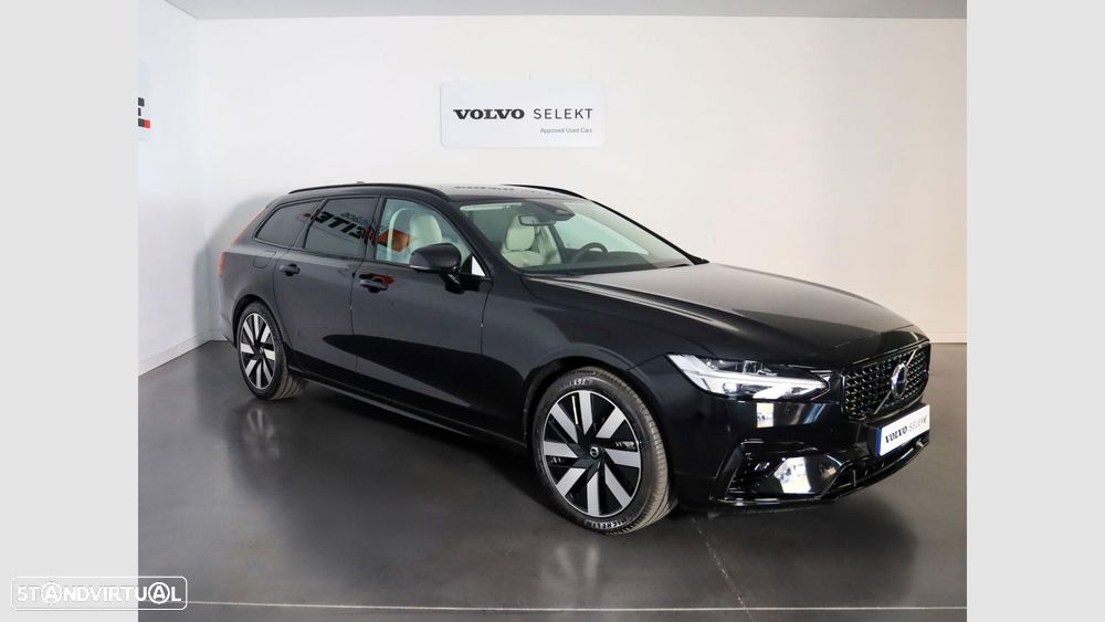 Volvo V90 2.0 T6 PHEV Plus Dark AWD — fotografia 5